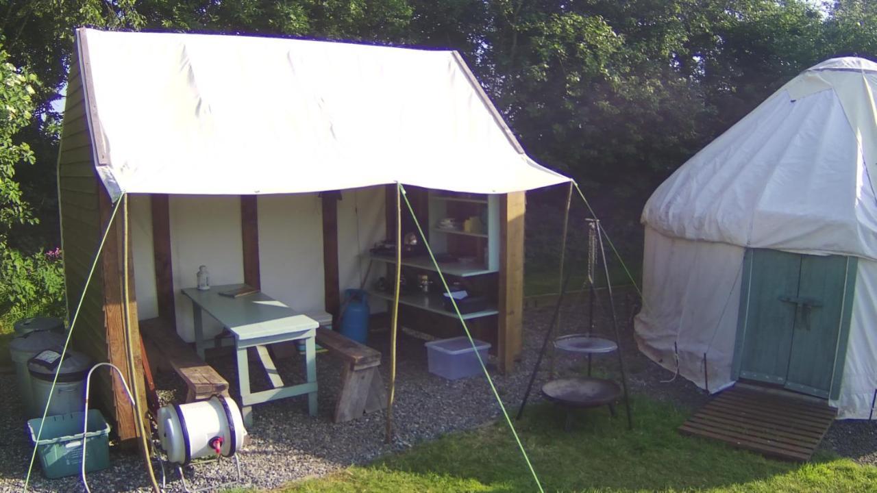 Mill Haven Place Glamping-Yurt 1 Talbenny Dış mekan fotoğraf