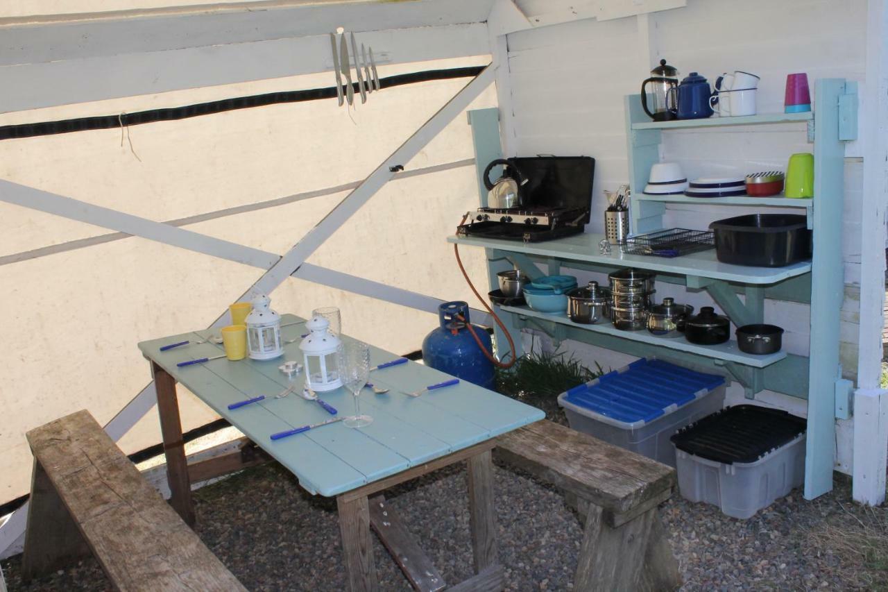 Mill Haven Place Glamping-Yurt 1 Talbenny Dış mekan fotoğraf